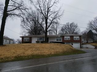 9939 E Westport Rd, Independence, MO 64052