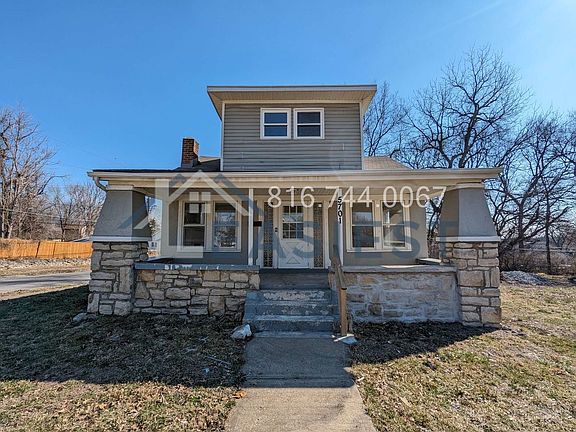 4th image of 5701 Woodland Ave