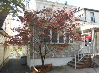 6240 65th St, Flushing, NY 11379
