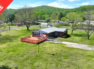 1703 W Stewart Rd, Scottsboro, AL 35768