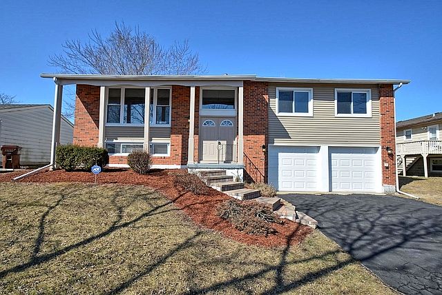 1st image of 17710 Sarah Ln