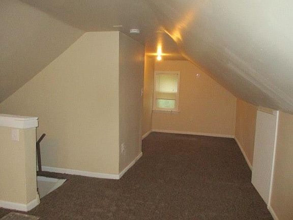 4th image of 24135 Stanford St