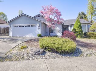 1498 Brittany Ct, Grants Pass, OR 97527
