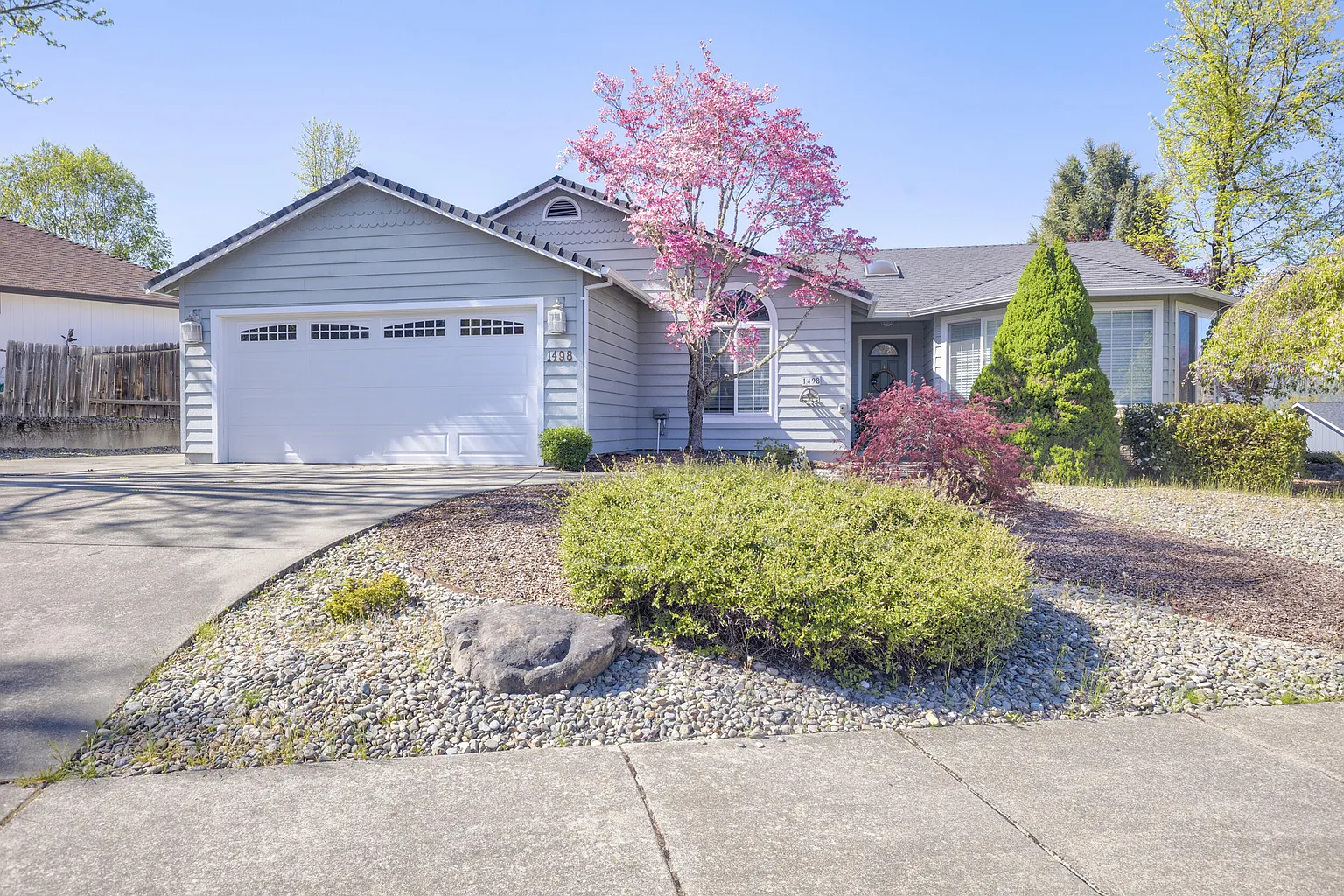 1498 Brittany Ct photo 1
