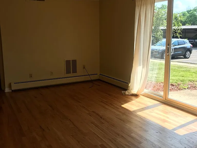 1221 Island Dr #104 — Photo 1