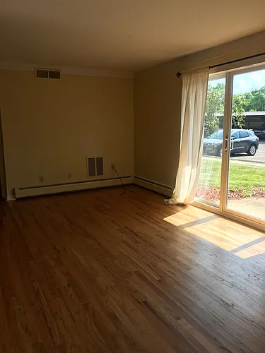 1221 Island Dr #104 Photo 1