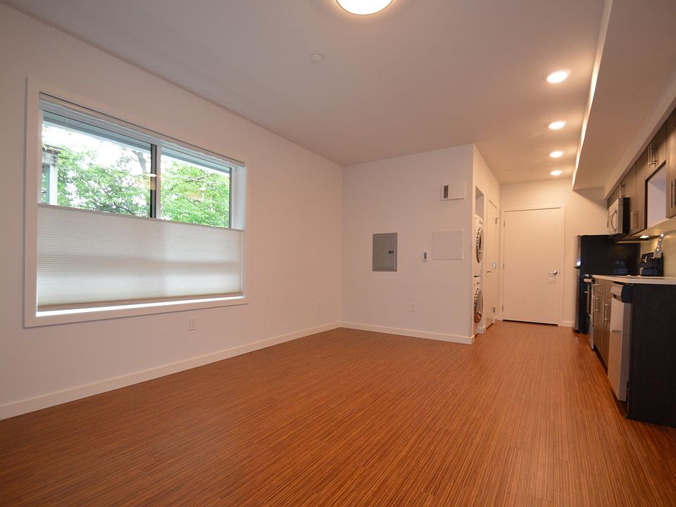 1st image of 1823 18th Ave Unit 209