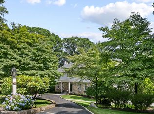 321 Frogtown Rd, New Canaan, CT 06840