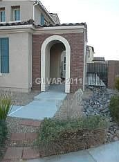 2nd image of 1908 Crown Lodge Ln