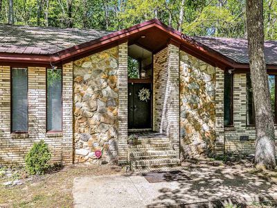 11009 Vivian Dr NW, Huntsville, AL, 35810