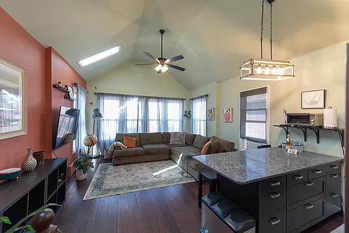 4731 Beach 47 St #2 Photo 1