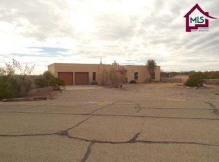5302 Derringer Rd, Las Cruces, NM 88011