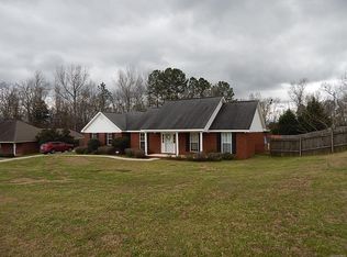40 White Oak Ln, Tallassee, AL 36078