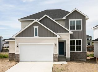 11617 Ranchview Ln N, Osseo, MN 55369