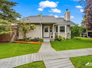 9756 Newhaven Loop, Anchorage, AK 99507