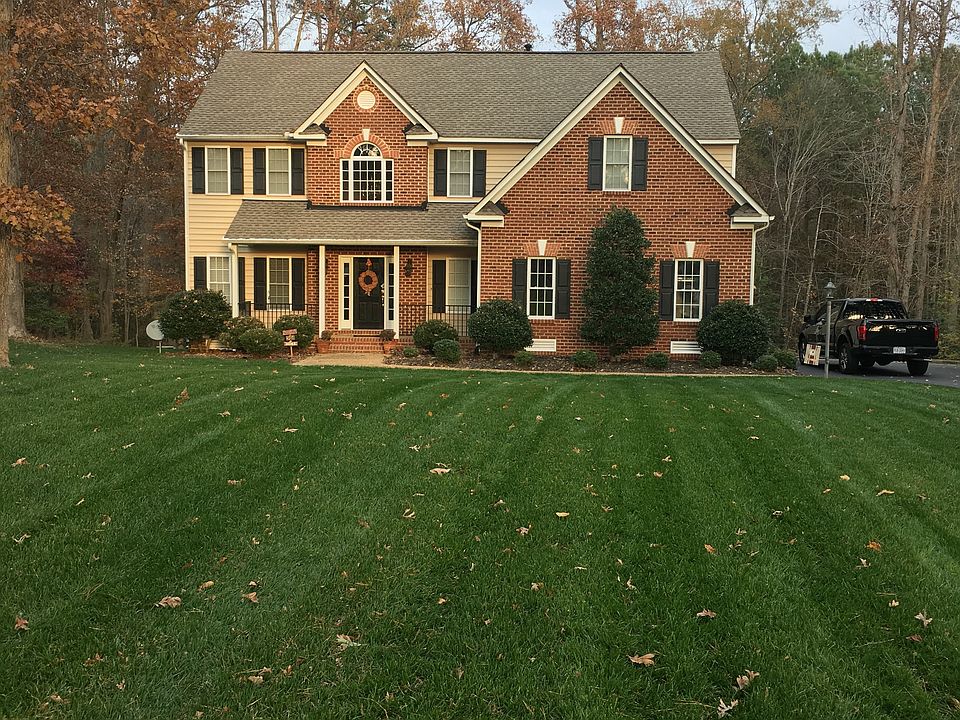 1st image of 13200 Carters Garden Dr