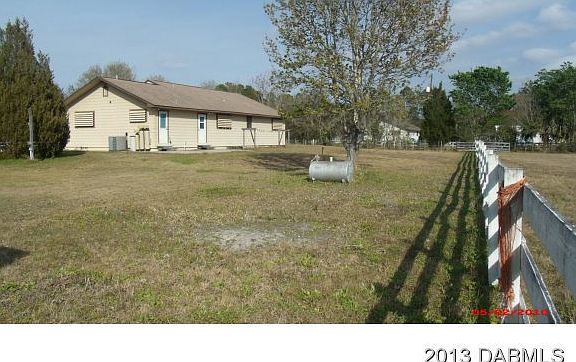 4th image of 2143 Orange Dr