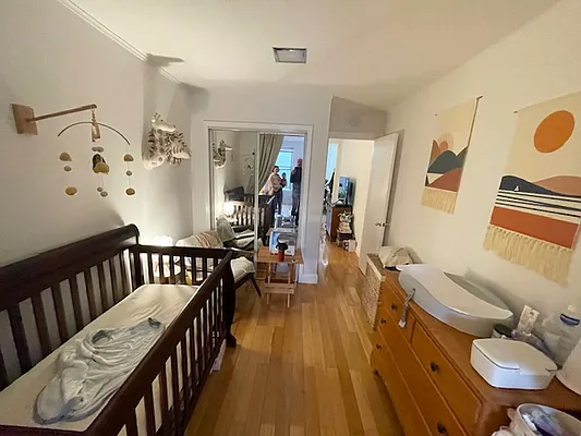 Rented by Capri Jet Realty Corp | media 2