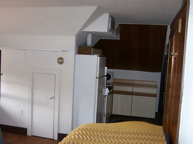 732 S Forest Ave #6 — Photo 6