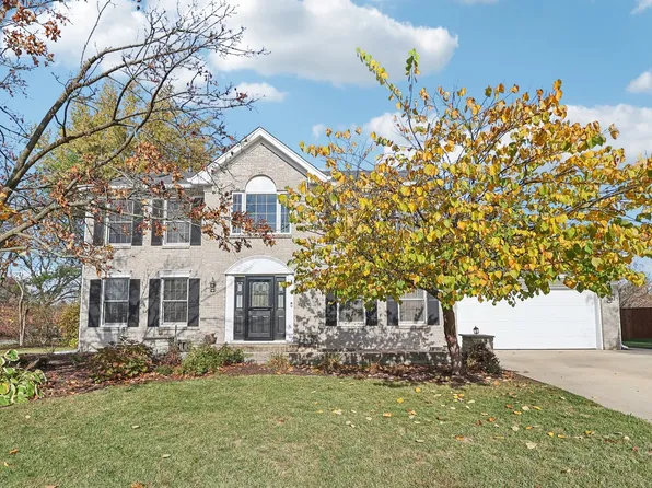 201 Northampton Dr, Oswego, IL 60543