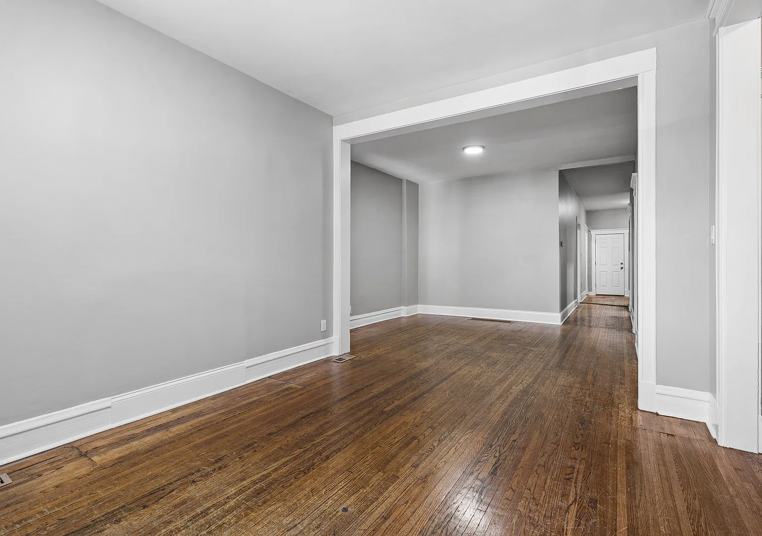 2 bed, 853 sqft, $1,500 — Photo 4