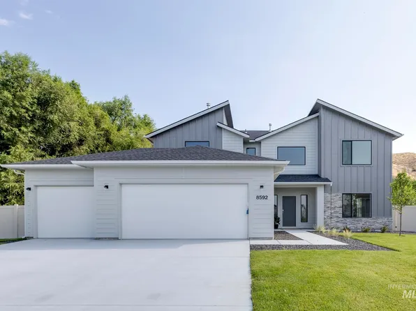 8592 N Ferris Ave, Boise, ID 83714