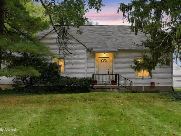 1147 Shady Lane Rd, Columbus, OH 43227