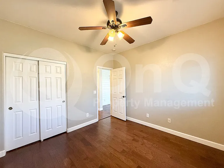 14581 W Banff Ln — Photo 11