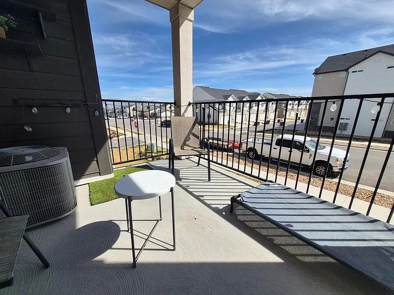 4683 W Sylvie Ct #202 — Photo 5
