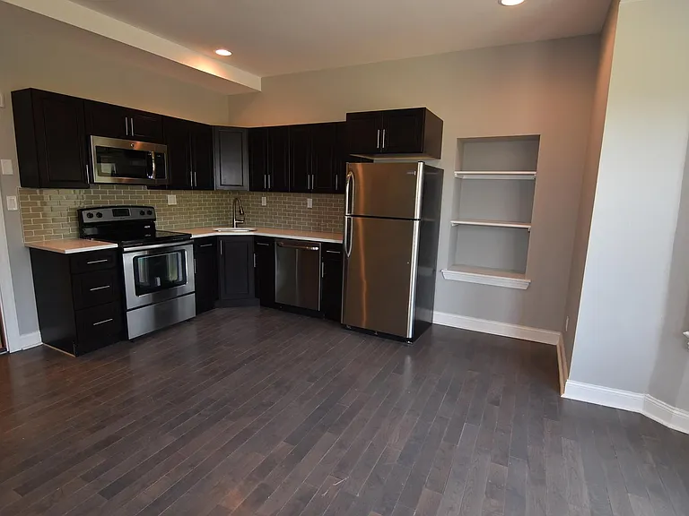 4100 Parkside Ave #3EE — Photo 1