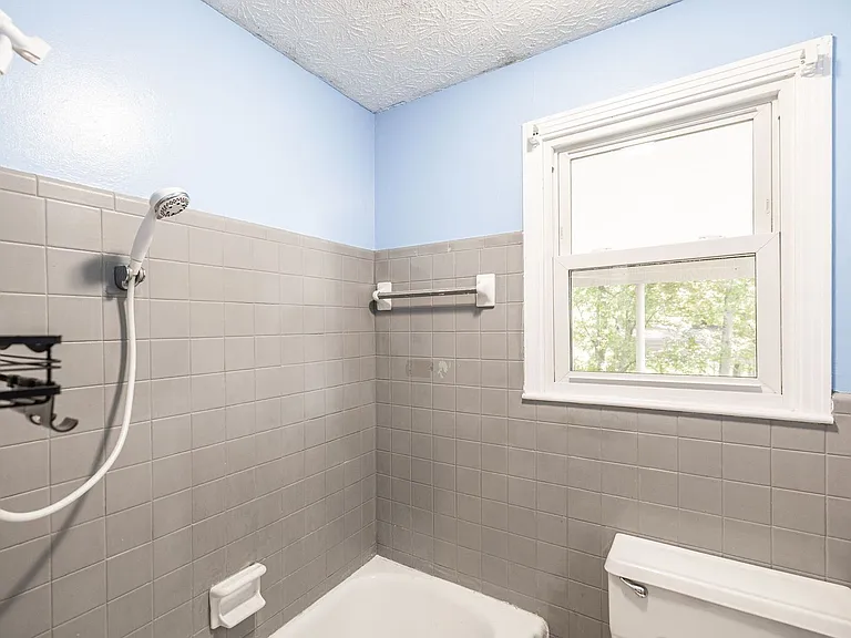 127A Susan Dr #127-B — Photo 24