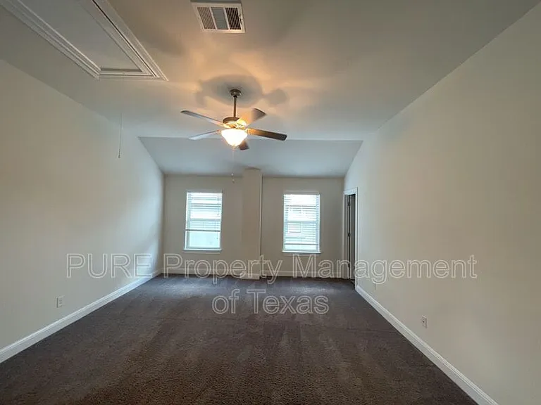 716 Expedition Way — Photo 31