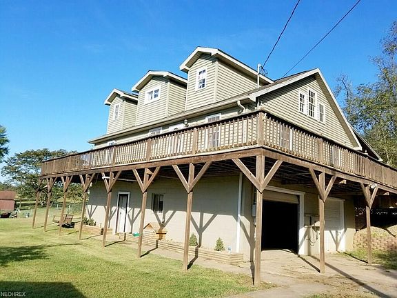 Walk out basement leading to the driveway