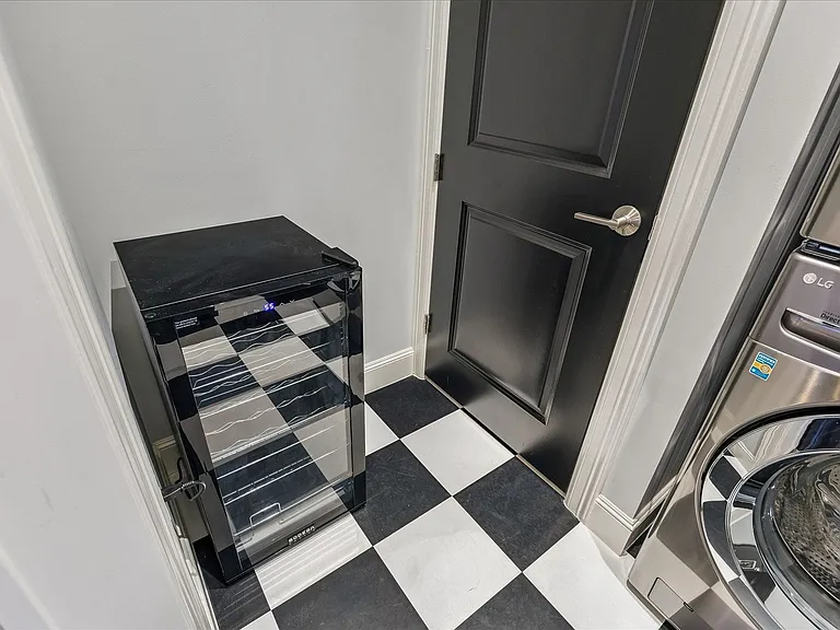 1211 Caroline St #1304 — Photo 25