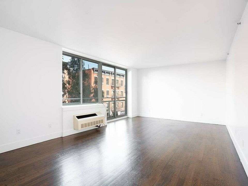 1st image of 170 E 117th St #5C