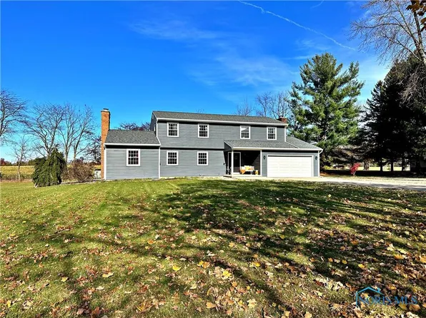 145 W Woodmere Dr, Tiffin, OH 44883