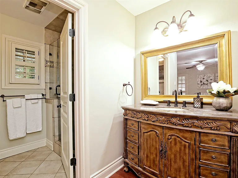 6605 Mesa Dr — Photo 22