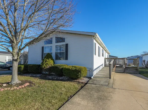 81 Sugar Ct, Manteno, IL 60950