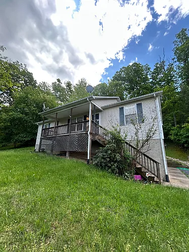 427 Vesey Dr Photo 1