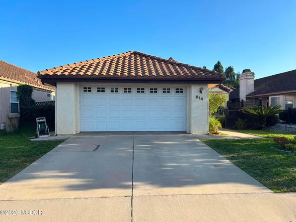 614 W Gingko Ct, Santa Maria, CA 93458