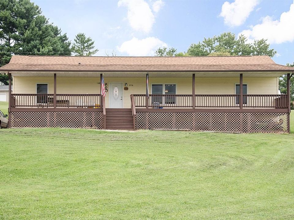 1st image of 2716 Violet Ln