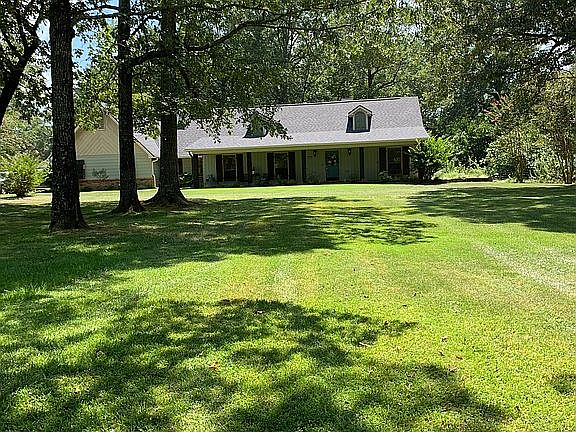 2nd image of 6329 Old Mooringsport Rd