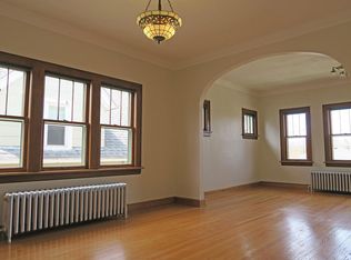 2717 73rd St, Kenosha, WI 53143