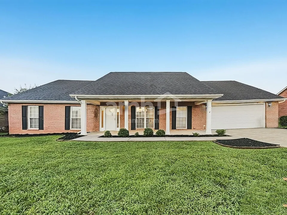 2338 Sir Edward Ln