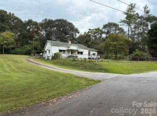 206 Railroad St, Mooresboro, NC 28114
