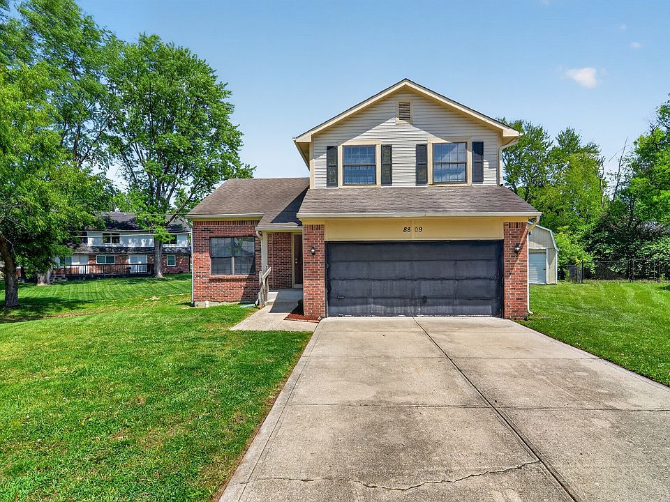 1st image of 8809 Country Lane Ct