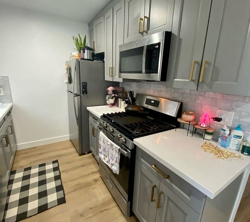 1st image of 2218 Torrance Blvd #E