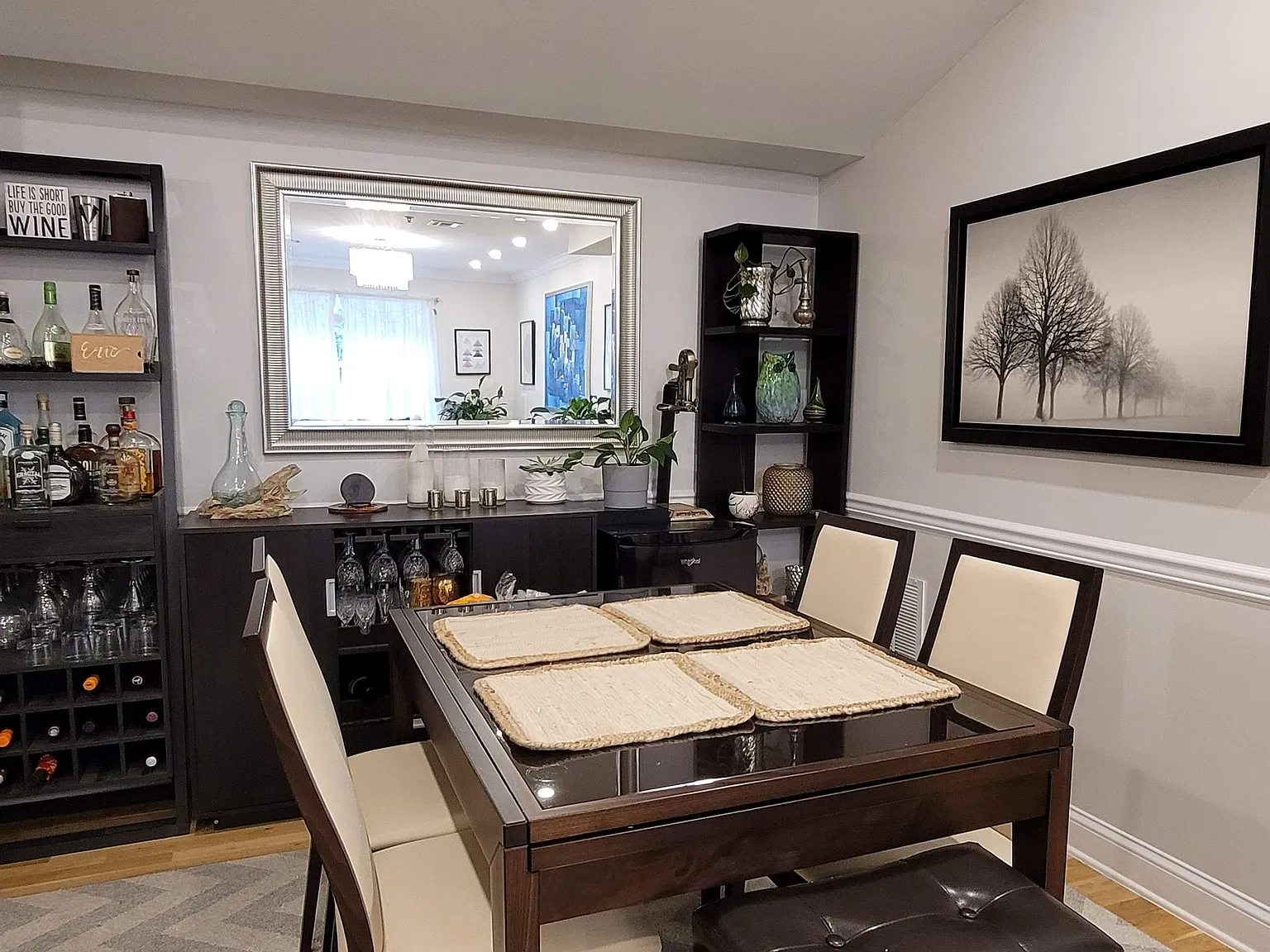 3 bed, 1336 sqft, $5,500 — Photo 2