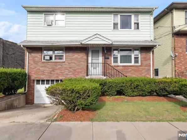 352 Chestnut Ave, South Hackensack, NJ 07606
