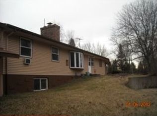 419 Green Bay Rd, Cedarburg, WI 53012